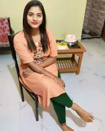 Minakshi Dixit